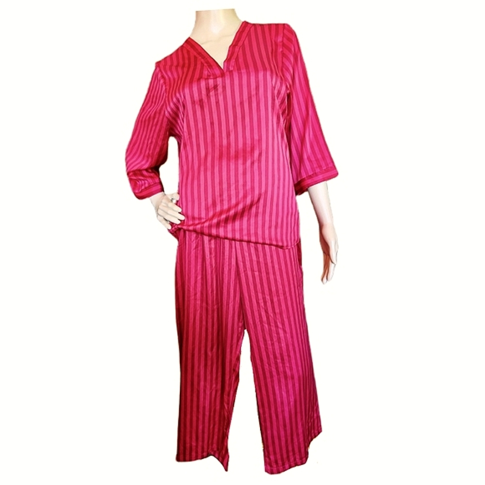NWOT Jones New York Red Burgundy Satin Striped 2 Piece Pajamas Size M